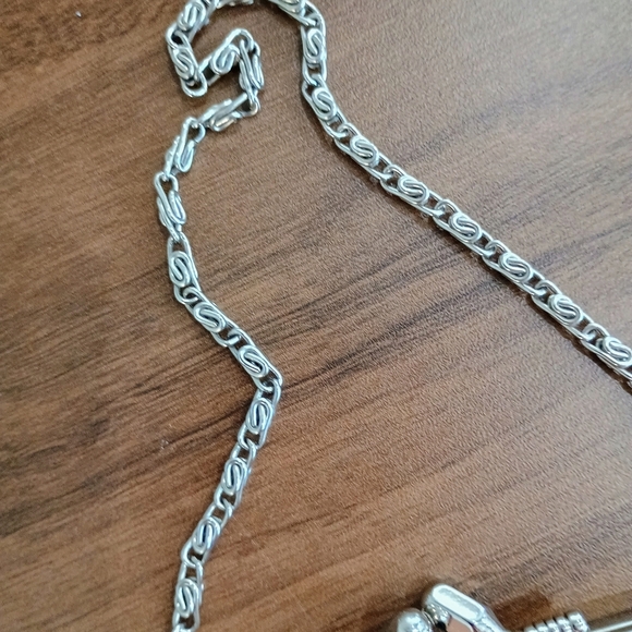 Old Navy Silver Sequin Wristlet - Picture 3 of 6